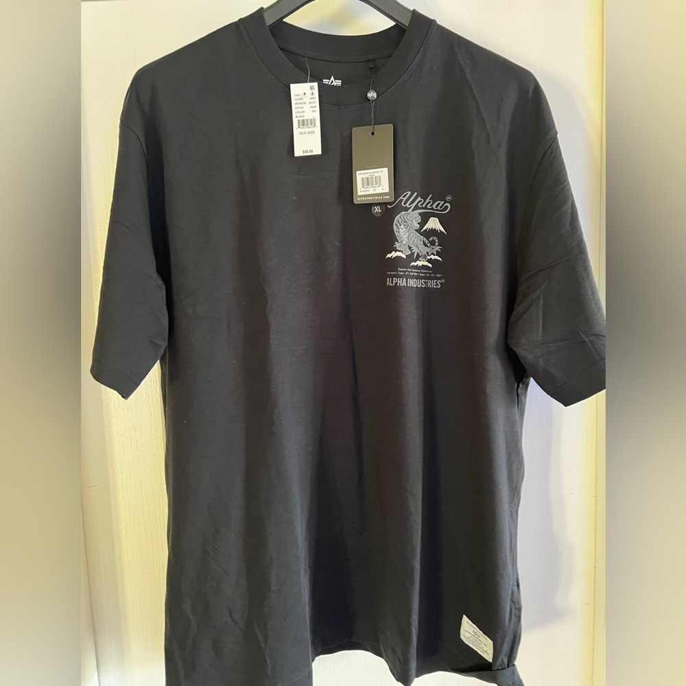 Alpha Industries Black embroidered graphic T-Shirt size XL